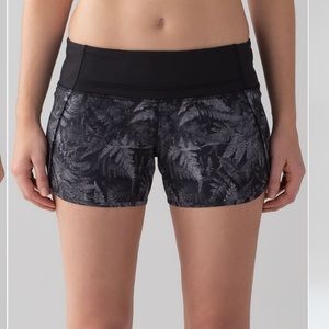 Lululemon Run Times Short (4-way Stretch 4")
